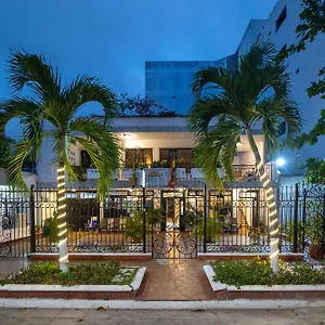 hostal-boutique-casa-pere.cartagena-hotels.org/